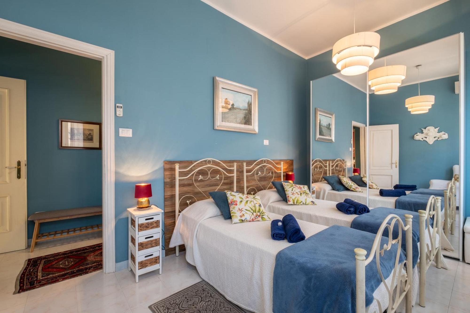 Elegante Lu' Centro Citta A 10 Minuti Dal Mare Villa *